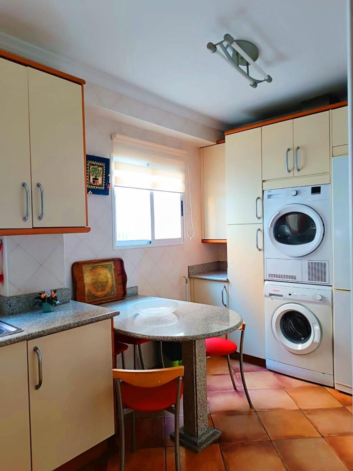 Apartamento Alarve Нерха Екстериор снимка